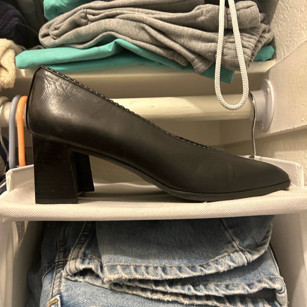 Stuart Weitzman Black Leather Block Heels Caroline bessette